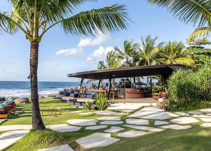 Komune And Club Bali 4*