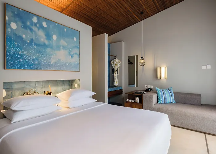 Komune And Club Bali 4*